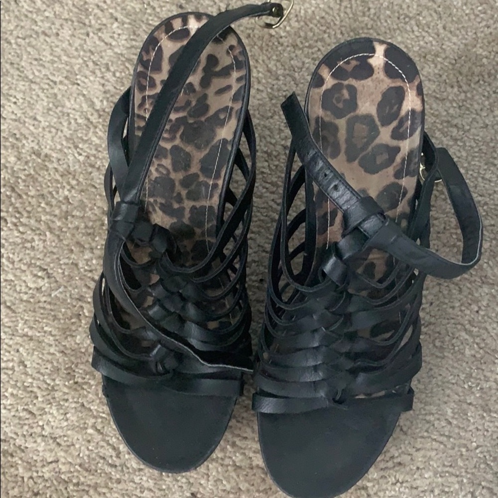 Heel wedges